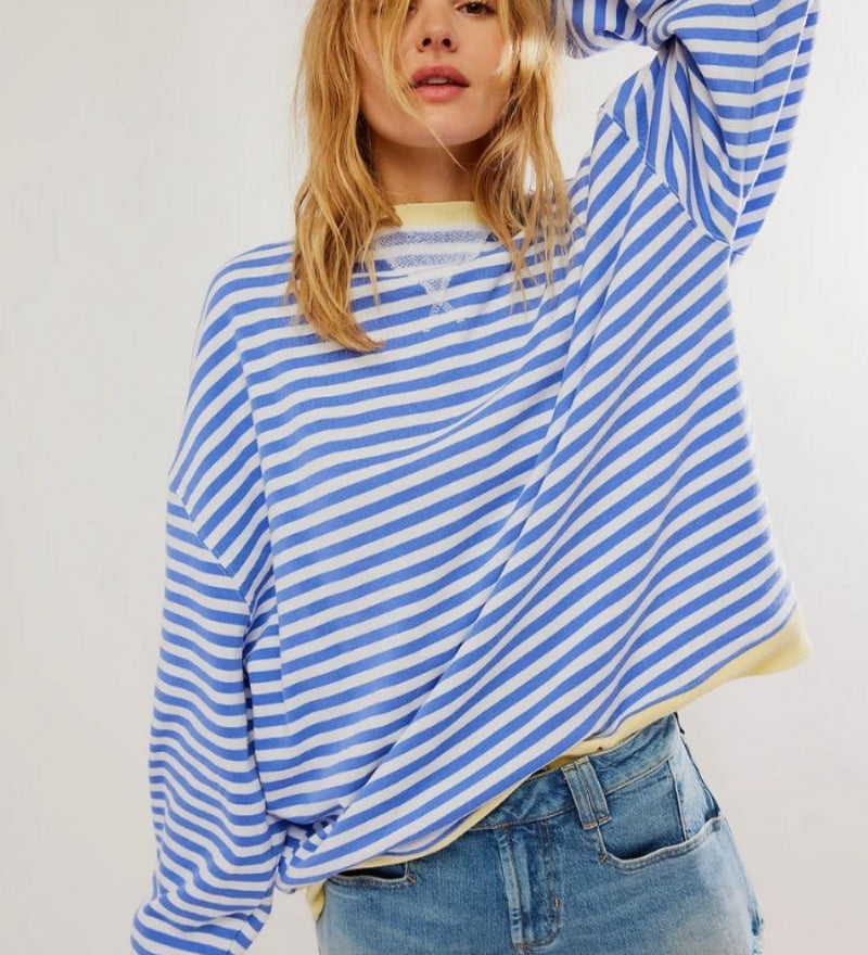 Bela Lucy - Pull Surdimensionné Rayé – Douceur et Allure Décontractée