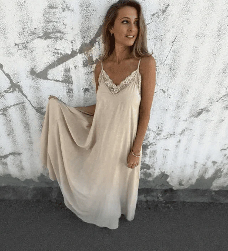 Vanara - Elegant Lace Trim Dress