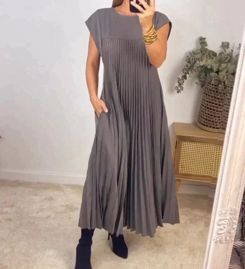 Cira - Robe Plissée Élégante Sans Manches