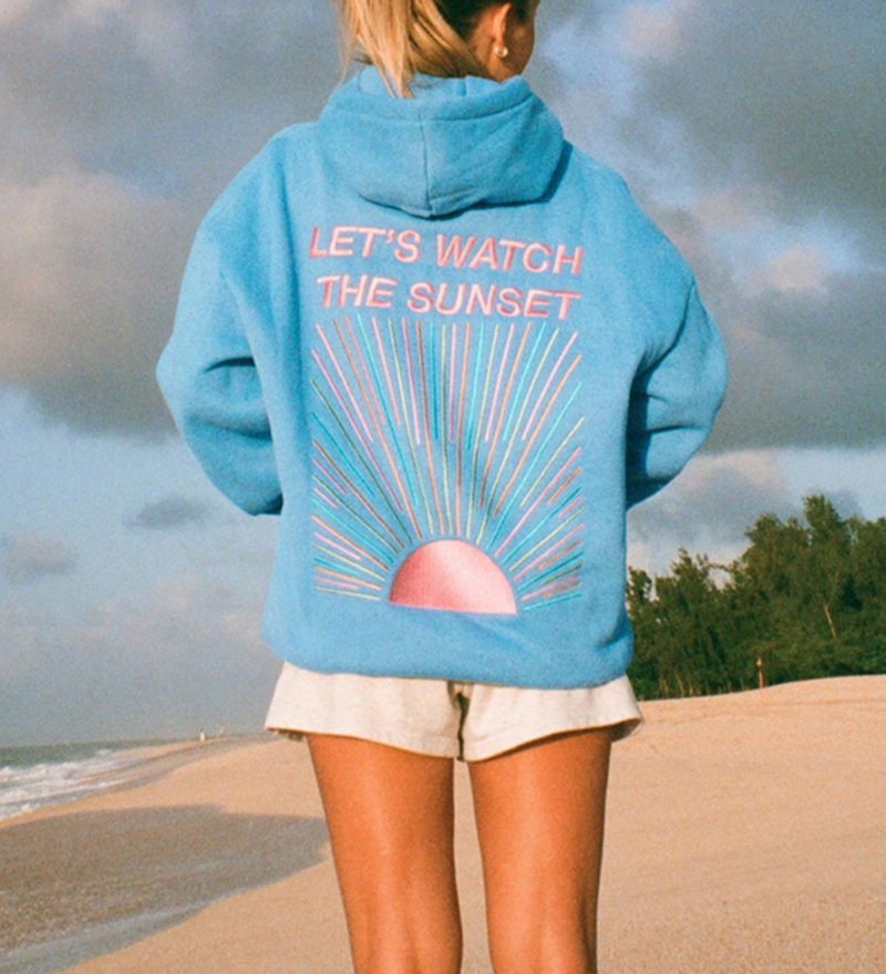 Katie - Sweat à Capuche Pour Femme Élégant “Coucher de Soleil”